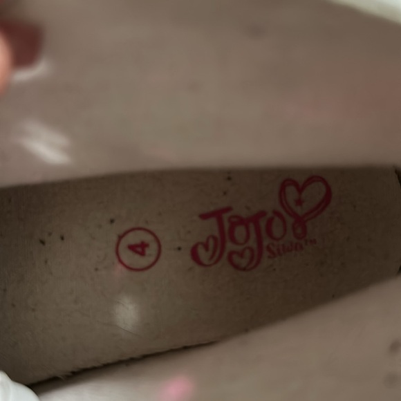 Jojo Siwa Girls, High Top Reversible Sequin SNEAKERS Shoes Magenta Pink Size 4 - Picture 3 of 5